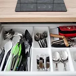 Homefy Apartment Blueberry - Naehe City - Netflix